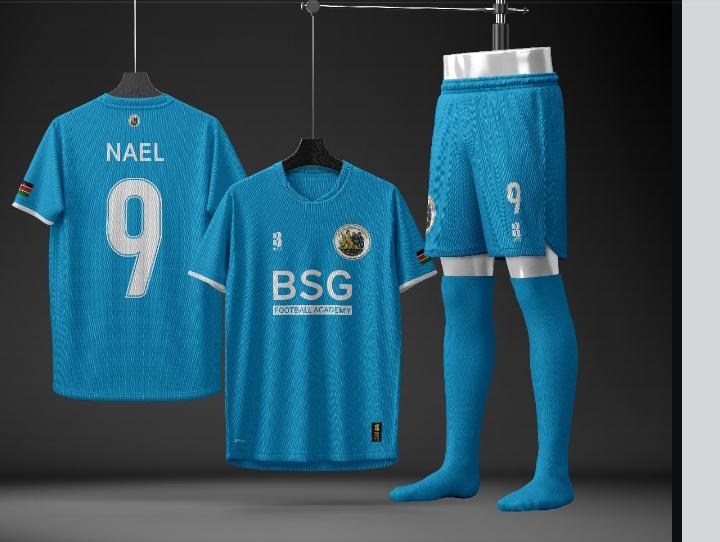 Soccer uniform  - Image 2