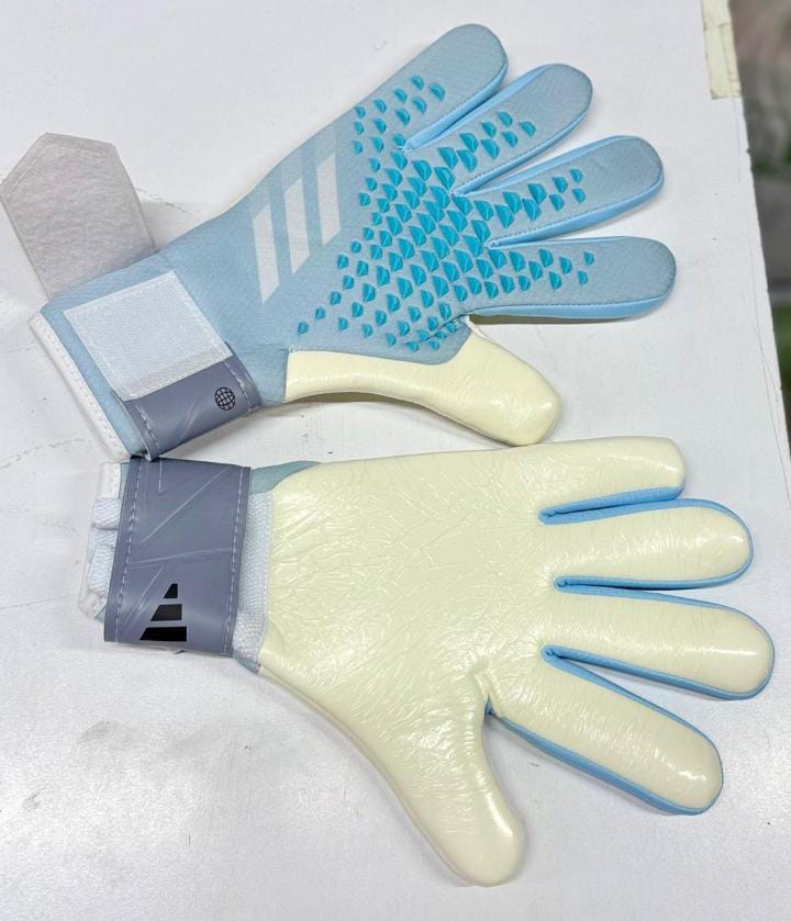 Predator gloves  - Image 4